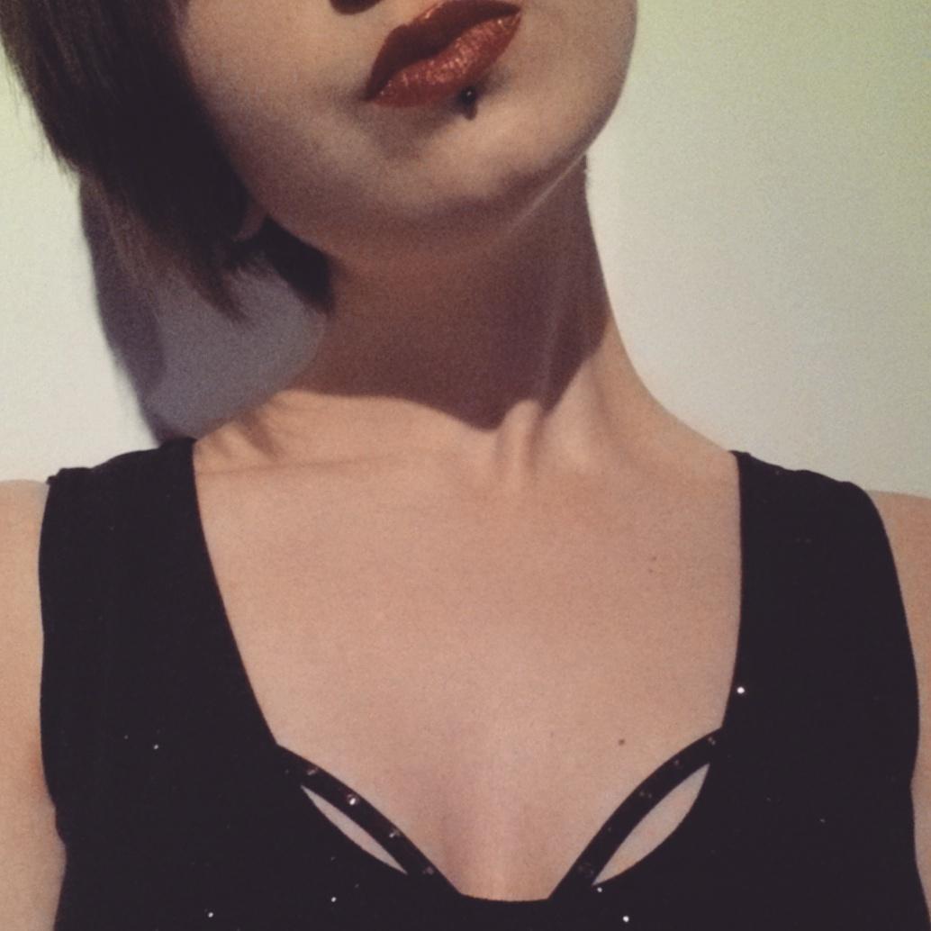 Roxanne McKee sesso lesbico
